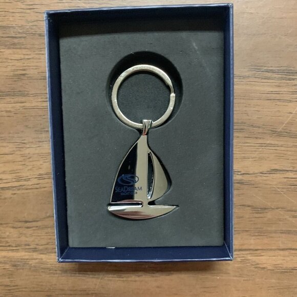 SeaDream Yacht Club Key Chain New Nautical Cruise Luxury New In Box - Picture 2 of 6